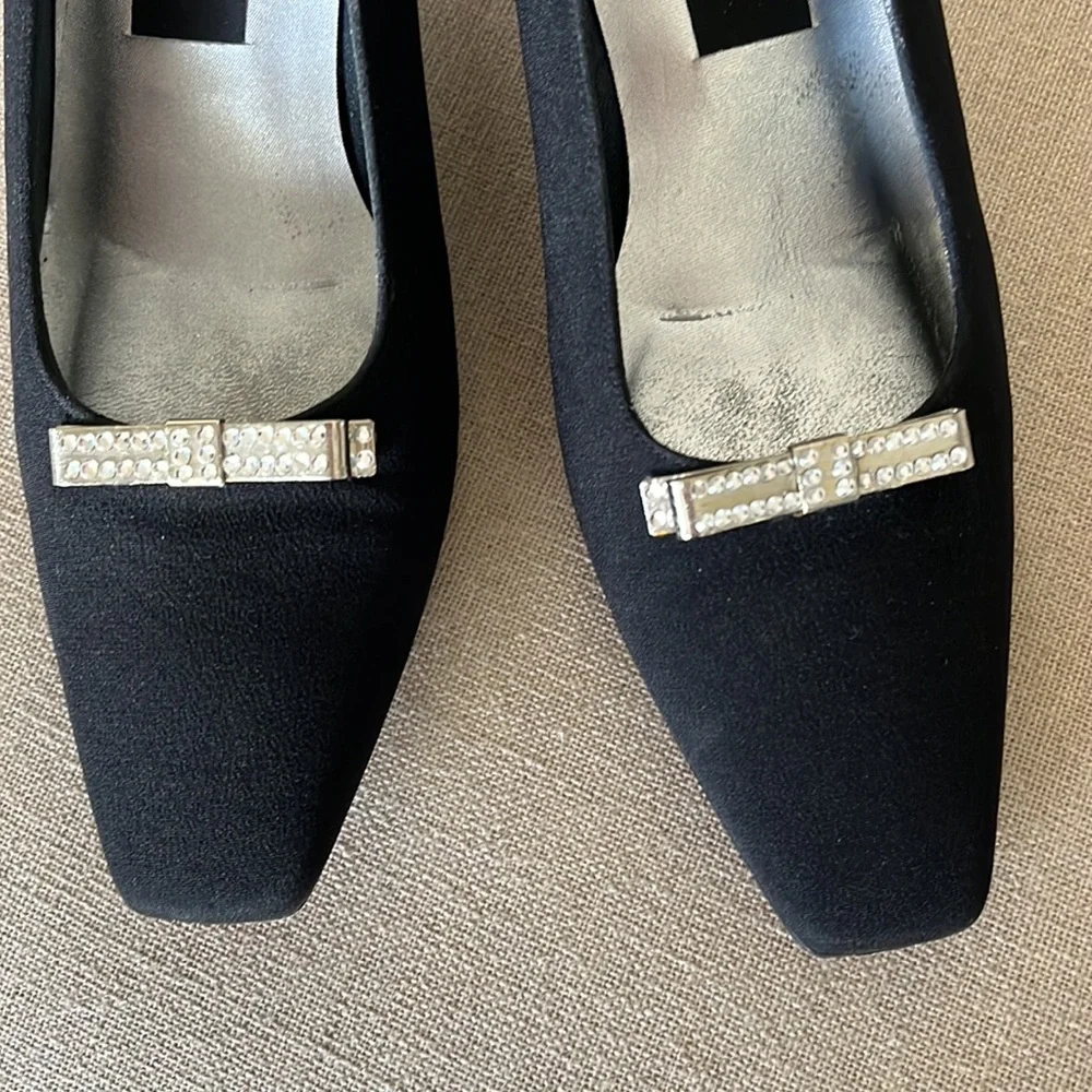 - EUC Stuart Weitzman black pumps with rhinestones Bow square toe size 5B